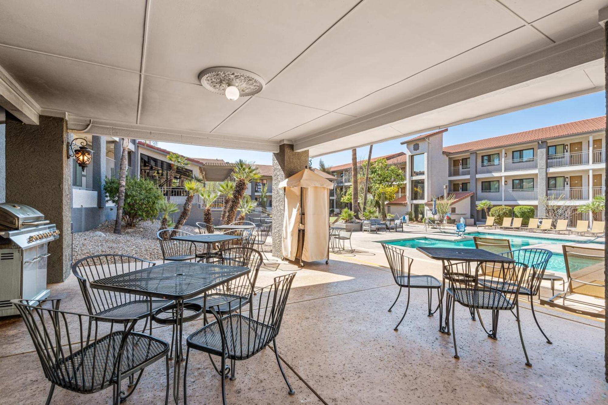 Отель 3 Palms Tucson North Foothills Экстерьер фото