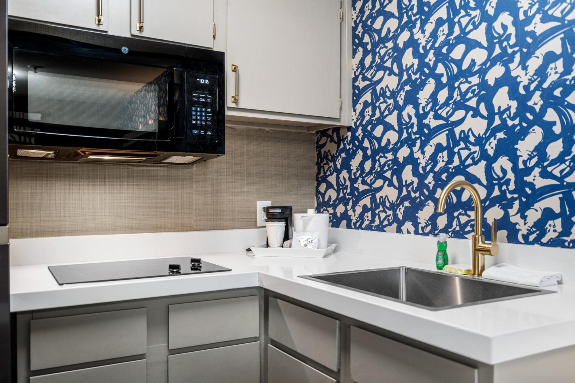 Отель 3 Palms Tucson North Foothills Экстерьер фото