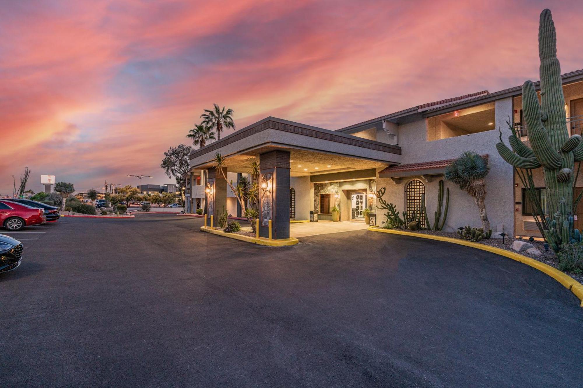 Отель 3 Palms Tucson North Foothills Экстерьер фото